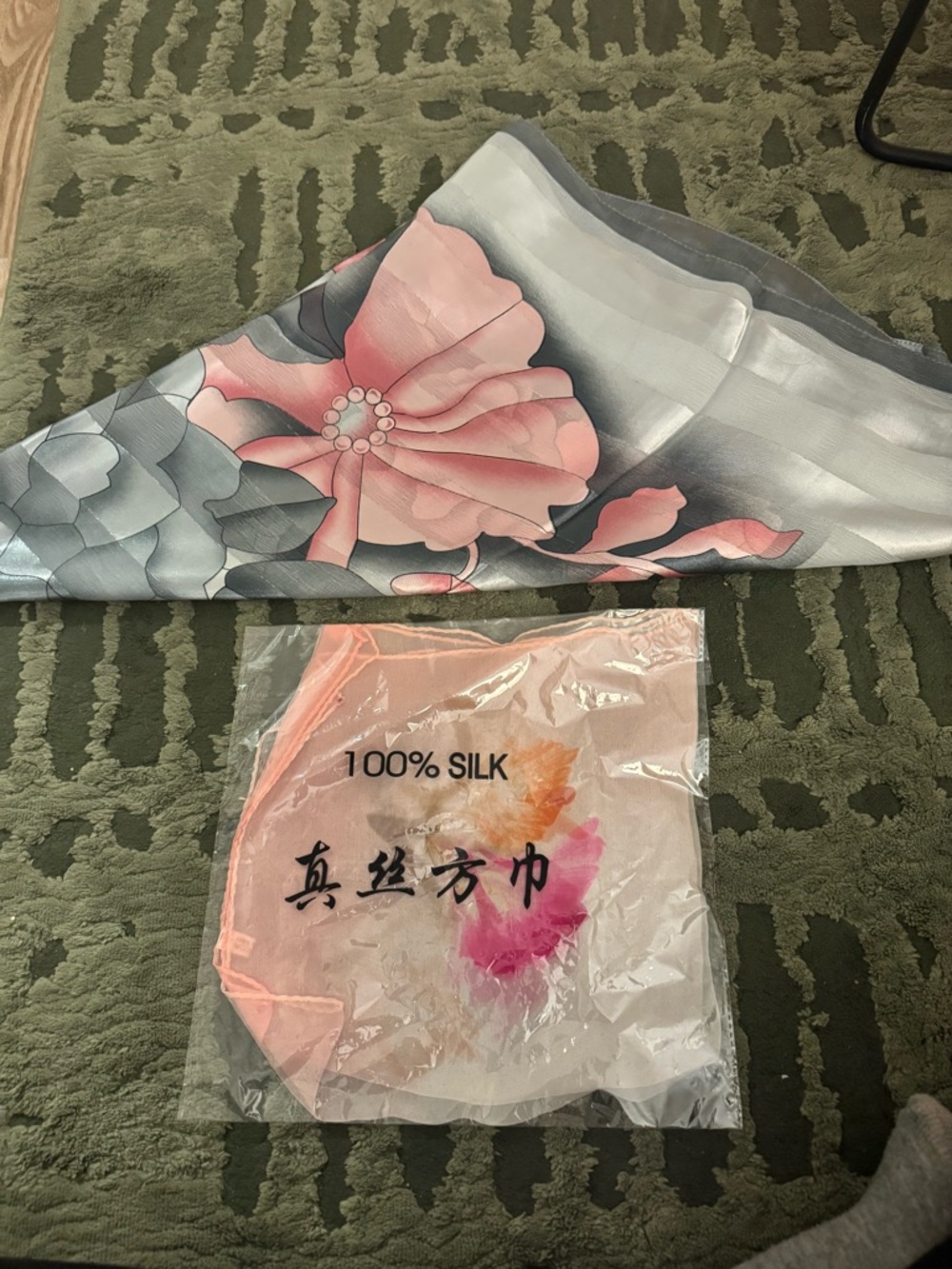 2 Scarf/chiffon